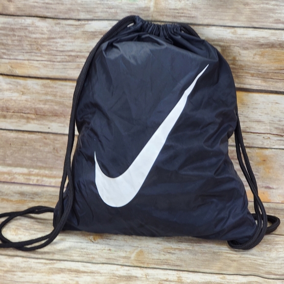 Nike - Just Do It Shoe Bag - Draw String Bag - Picture 2 of 5